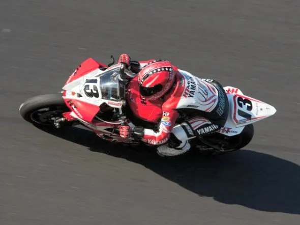 melissa paris daytona 200 2011