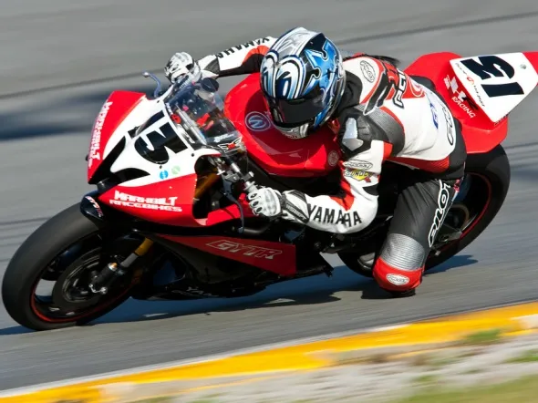 melissaparis daytona200 2009