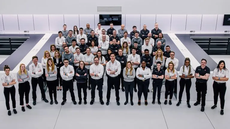 mercedes team 768x432 1