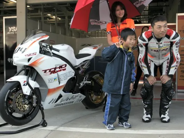 mfj toho racing with moriwaki launch