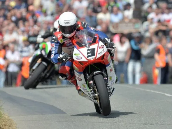 michael dunlop irish road racing 2013