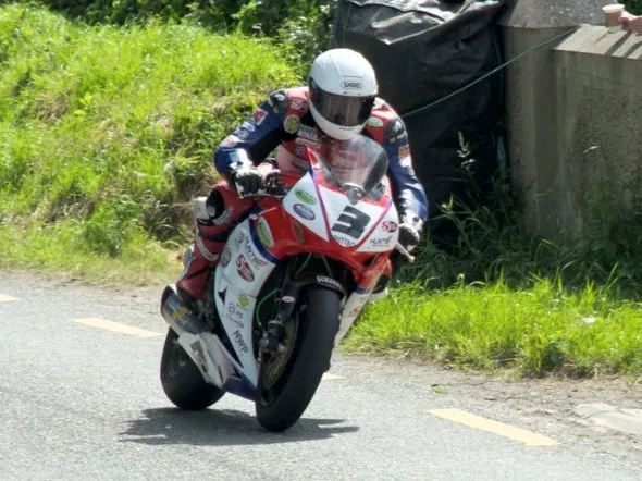 michael dunlop skerries 100 2013