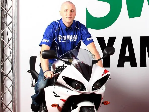 michael laverty r1 swan yamaha