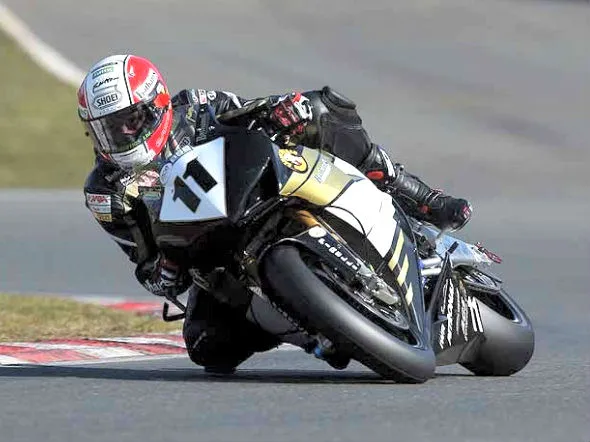 michael rutter british superbike bathams honda 2013