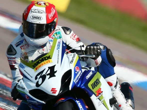 michael rutter bsb thruxton worx crescent suzuki