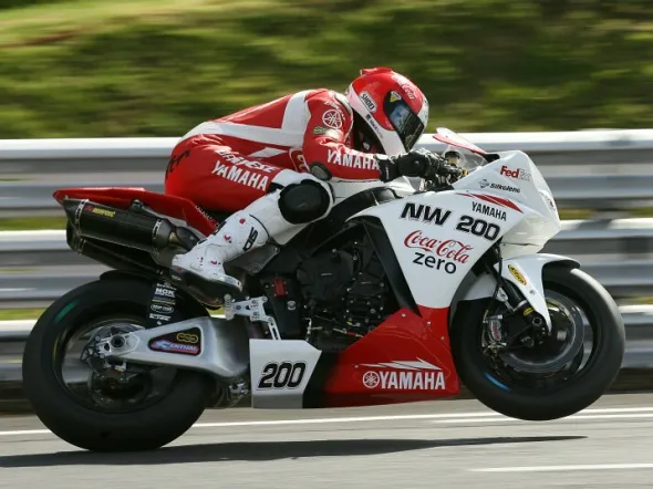 michael rutter oulton park british superbike