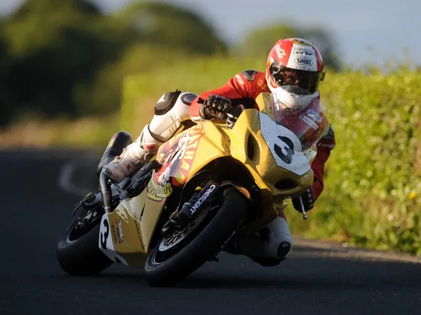 michael rutter tourist trophy 2009