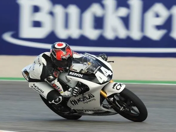 miguel oliveira pole cev moto3