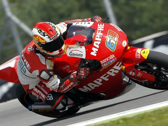 mike di meglio moto2 brno 2010