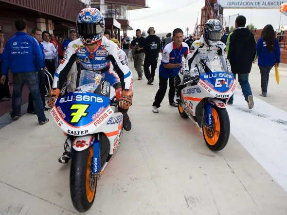 moto2 blusens bqr box albacete