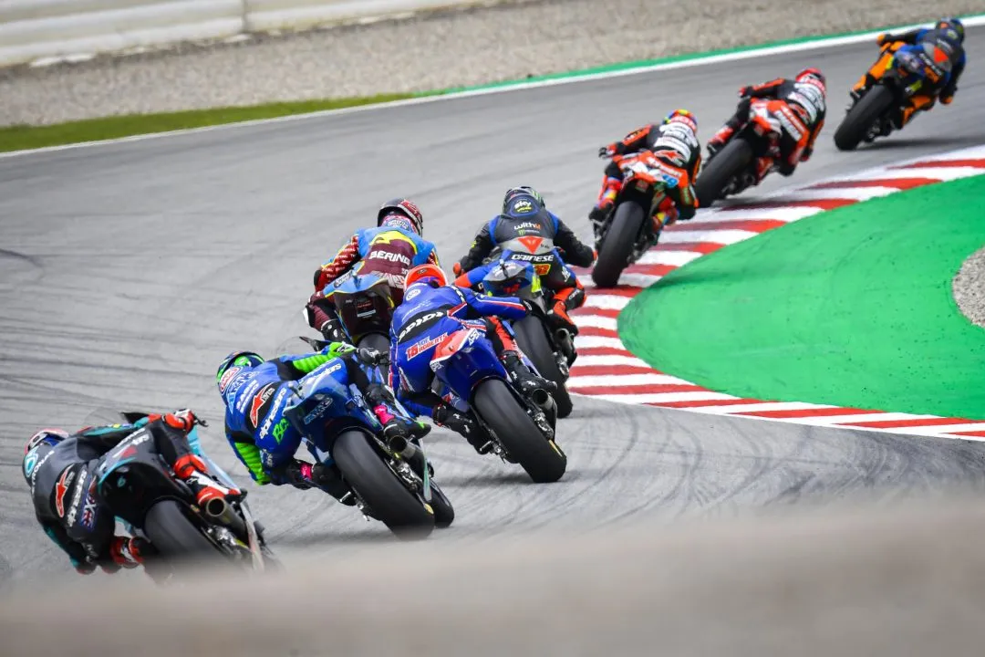 moto2 e1601484286582