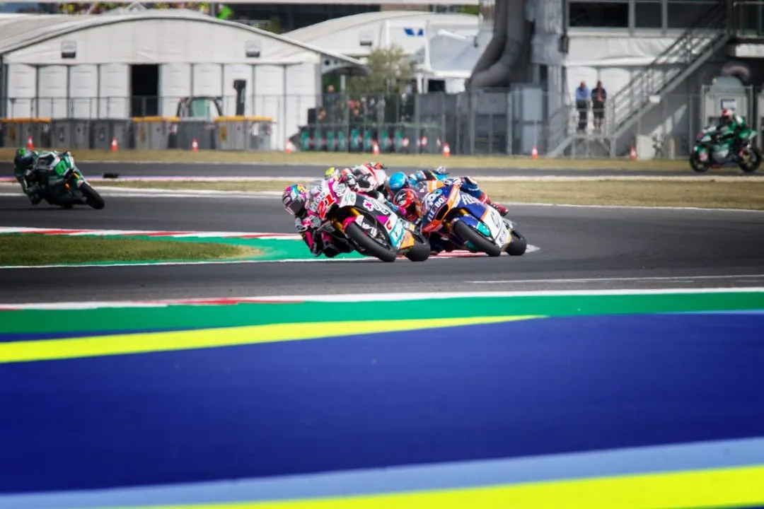 moto2 fernandez e di giannantonio origov odsxc608nrxq1c8pd9lzp8k89io68p4hs8rg7xjojk e1569063933641