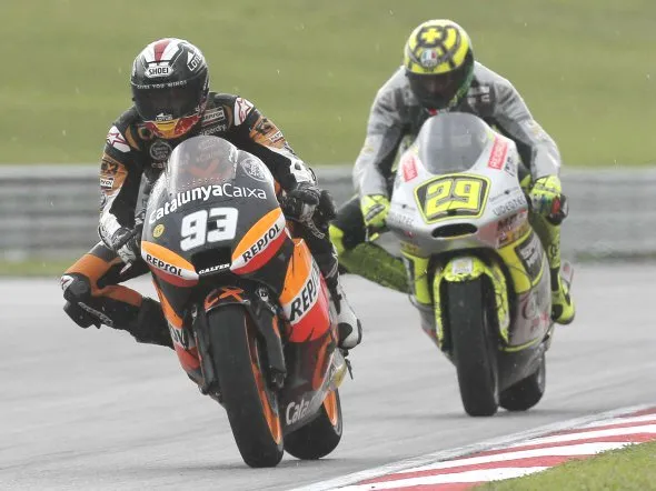 moto2 preview phillip island 2012 1