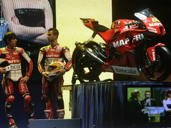 moto2 teamaspar launch 2