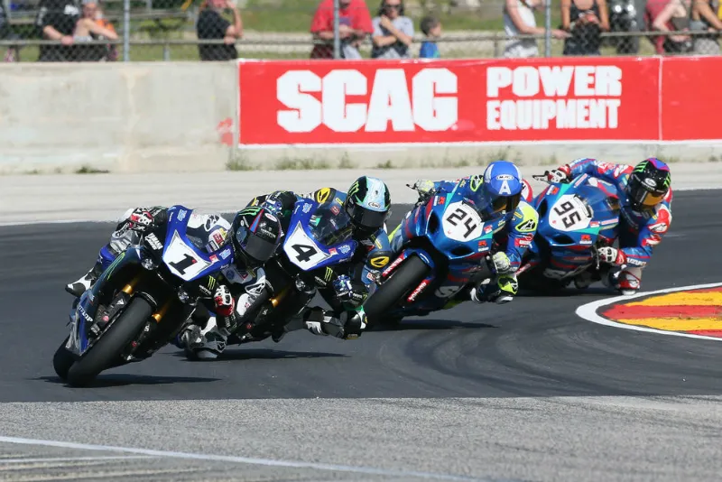 motoamerica roadamerica 1