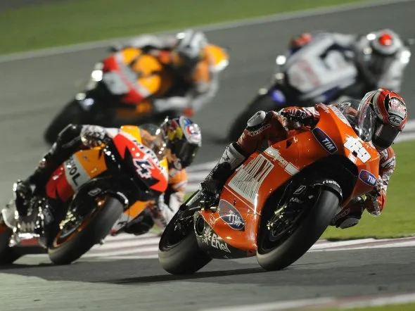motogp losail 2010 hayden dovizioso