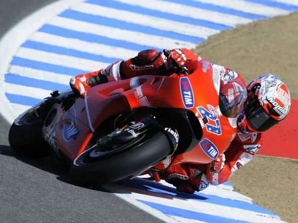 motogp qualifiche lagunaseca 2010 stoner