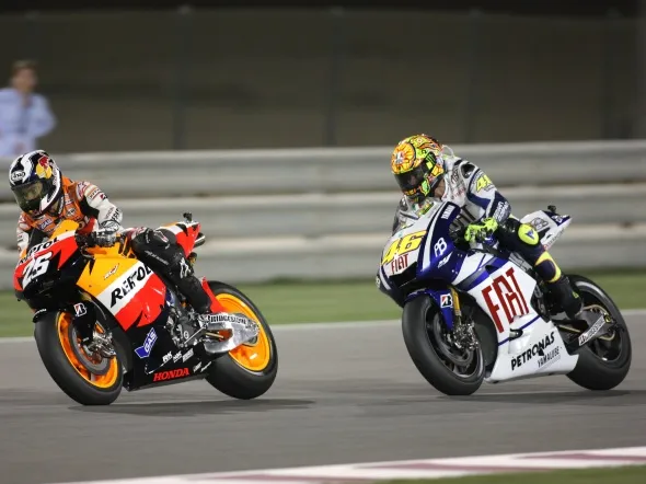 motogp rossivspedrosa losail2010