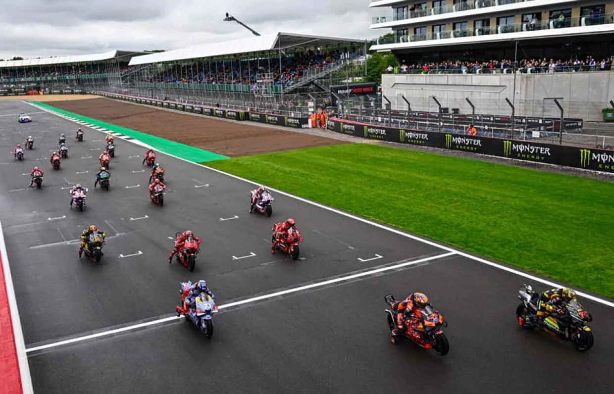 motogp silverstone orari 6 agosto