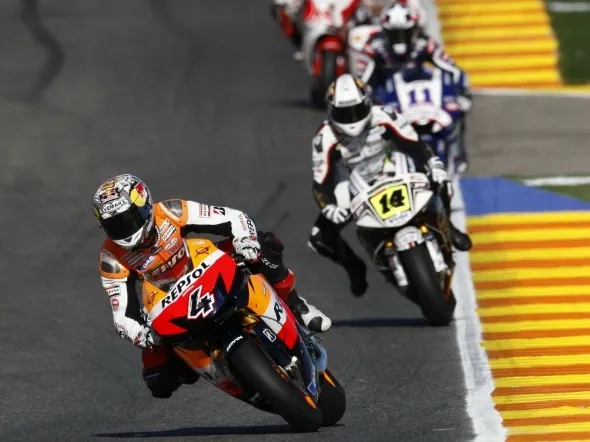 motogp valencia dovizioso de puniet spies