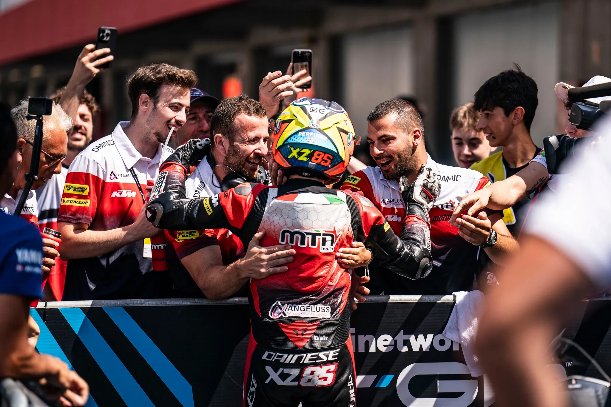 mta zurutuza vittoria juniorgp barcellona