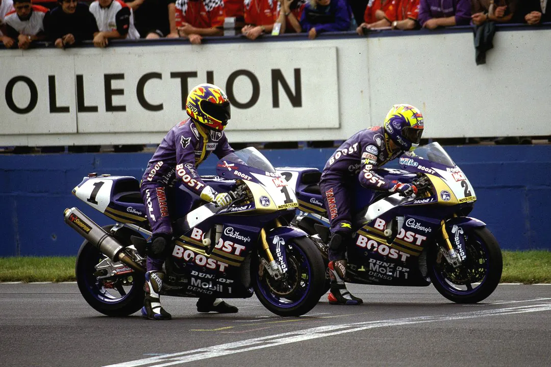 niall mackenzie chris walker cadbury boost yamaha 1997