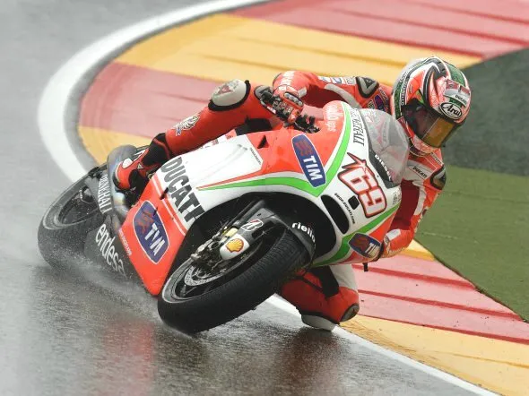 nicky hayden aragon friday 2012