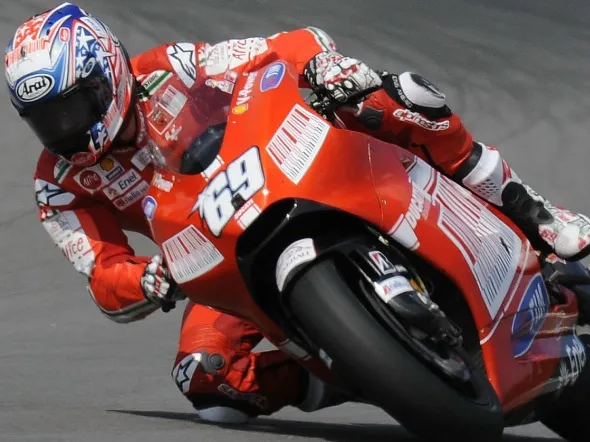 nicky hayden ducati gp9 brno
