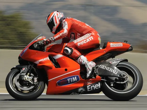nicky hayden gara lagunaseca 2010