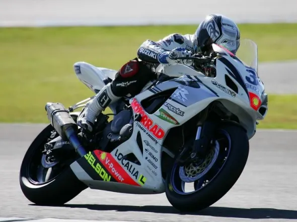 nico ferreira suzuki motorrad
