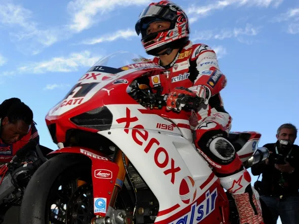 noriyuki haga kyalami box ducati xerox