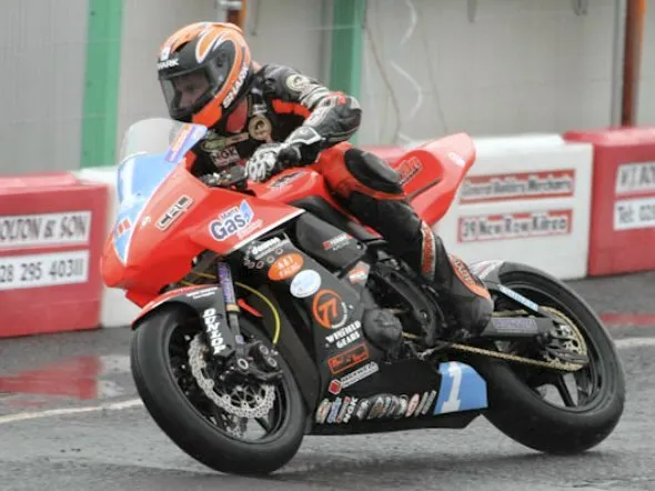nw 200 supertwins 2012 1