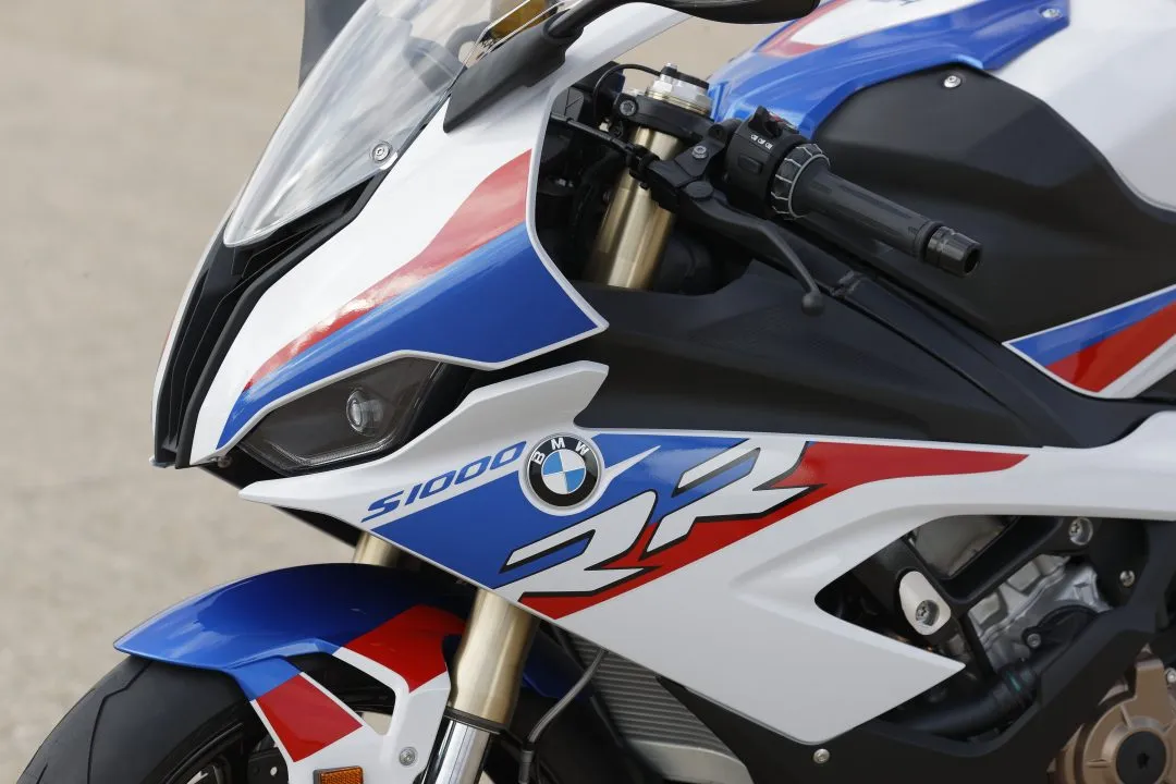p90327381 highres bmw s 1000 rr 11 201 e1617871967722