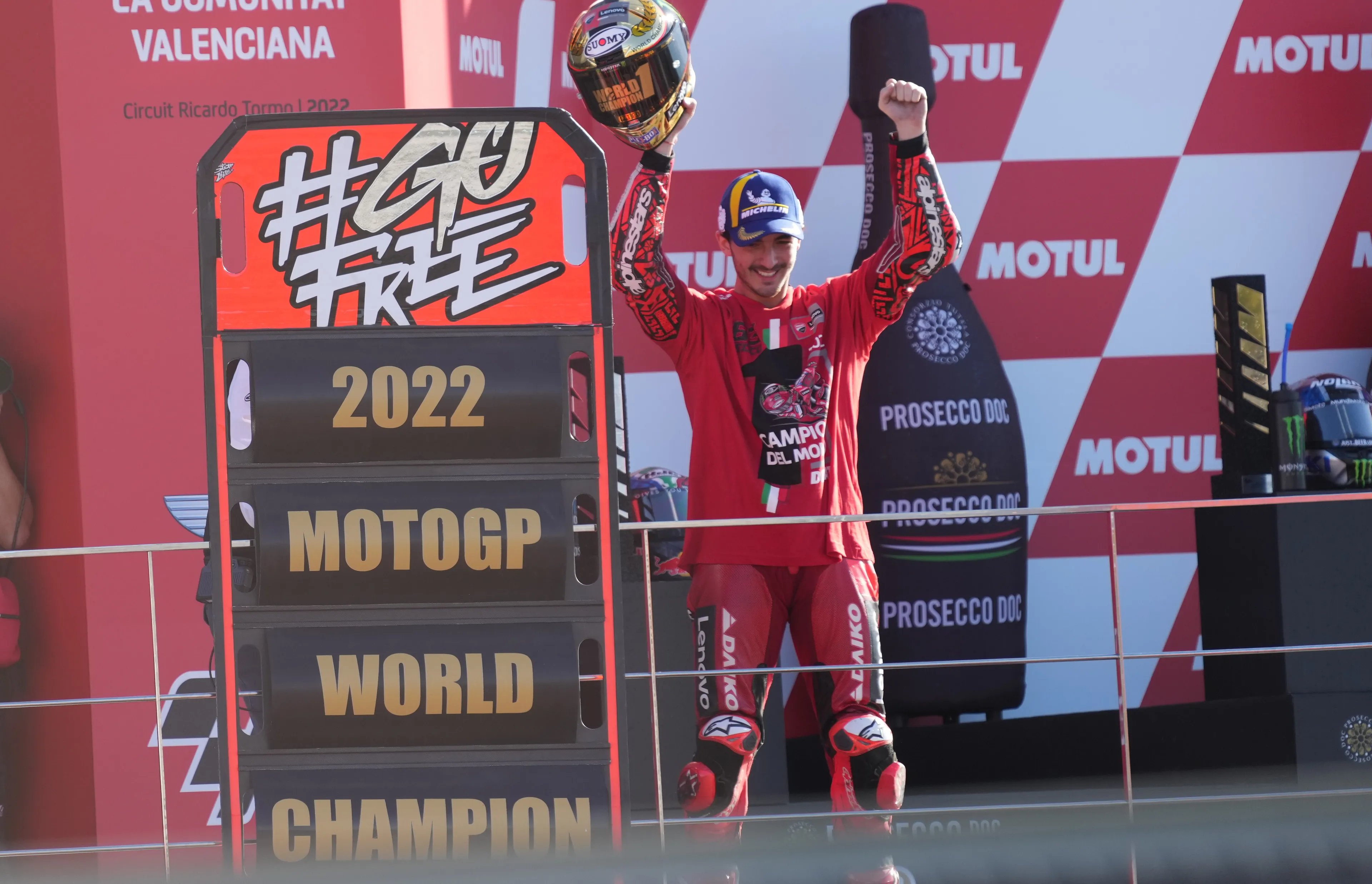 pecco bagnaia campione 2022 motogp