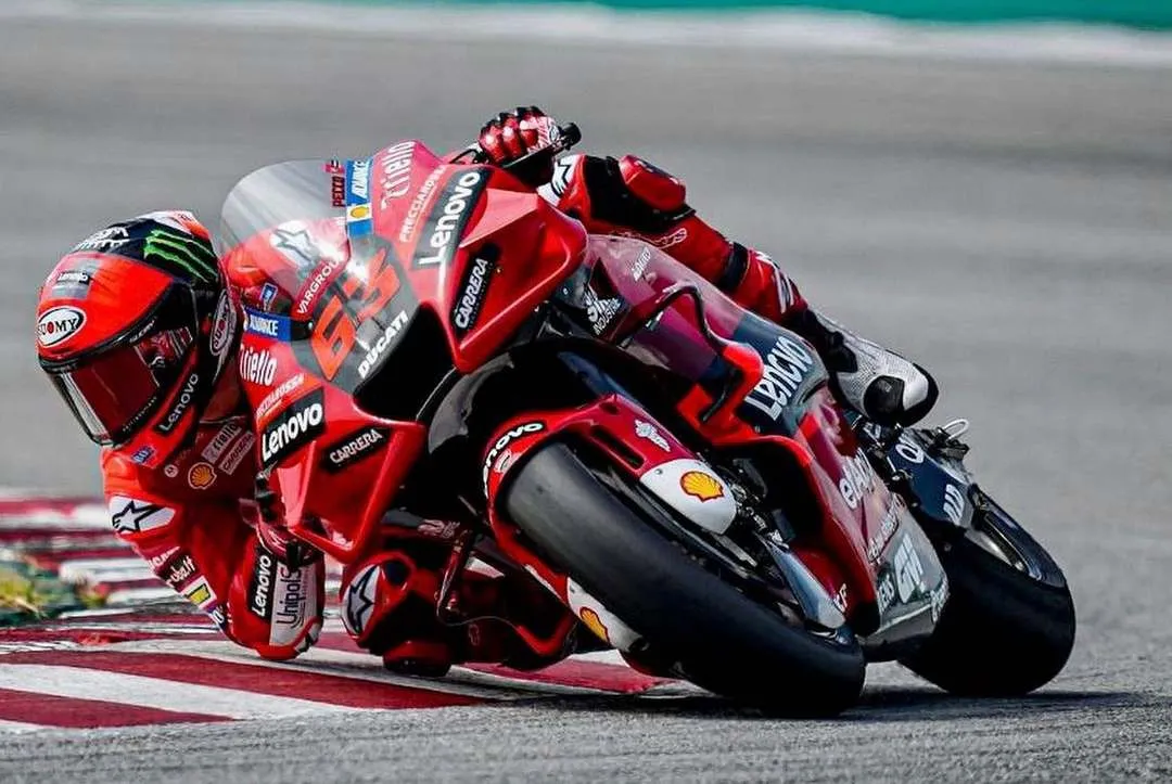 pecco bagnaia test sepang 2022 1