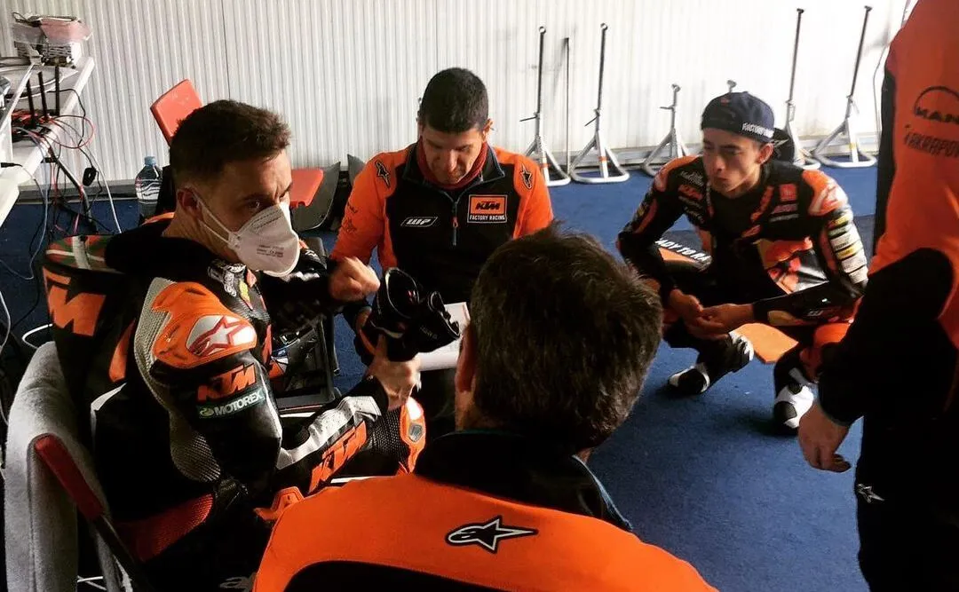 pedro acosta ktm moto3