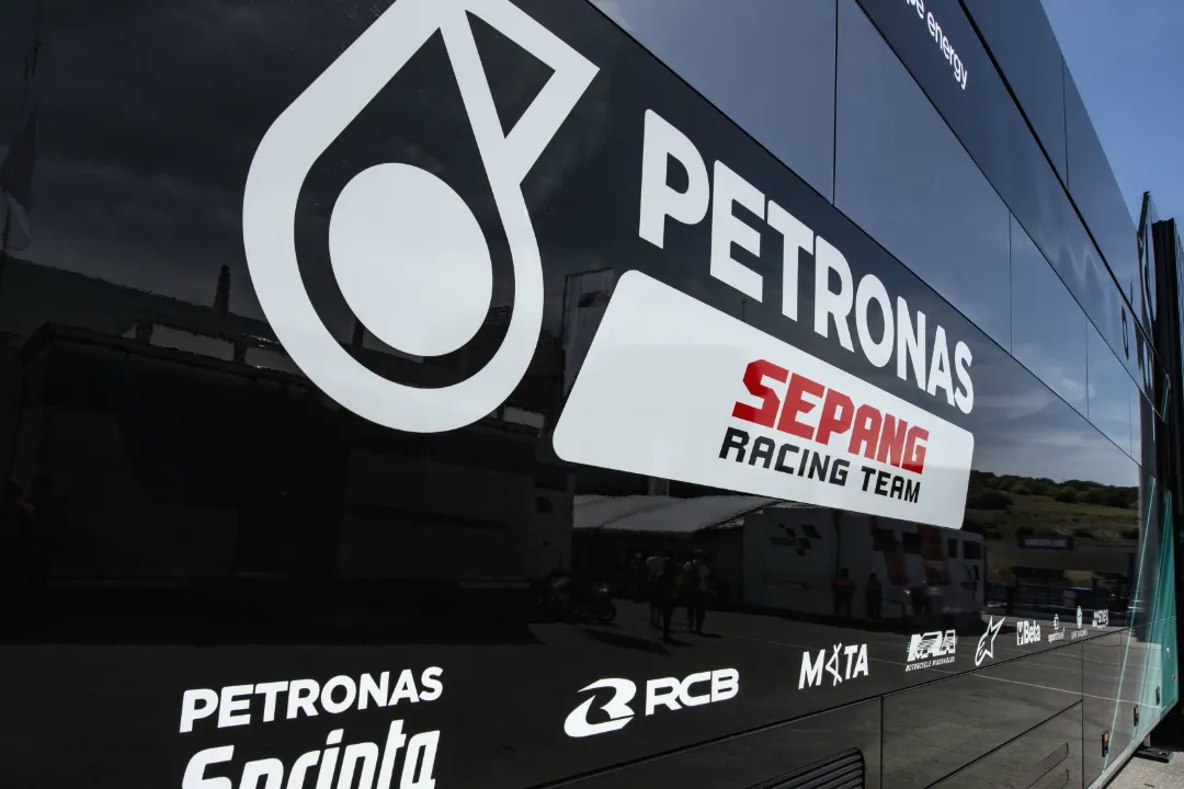 petronas yamaha motogp hospitality