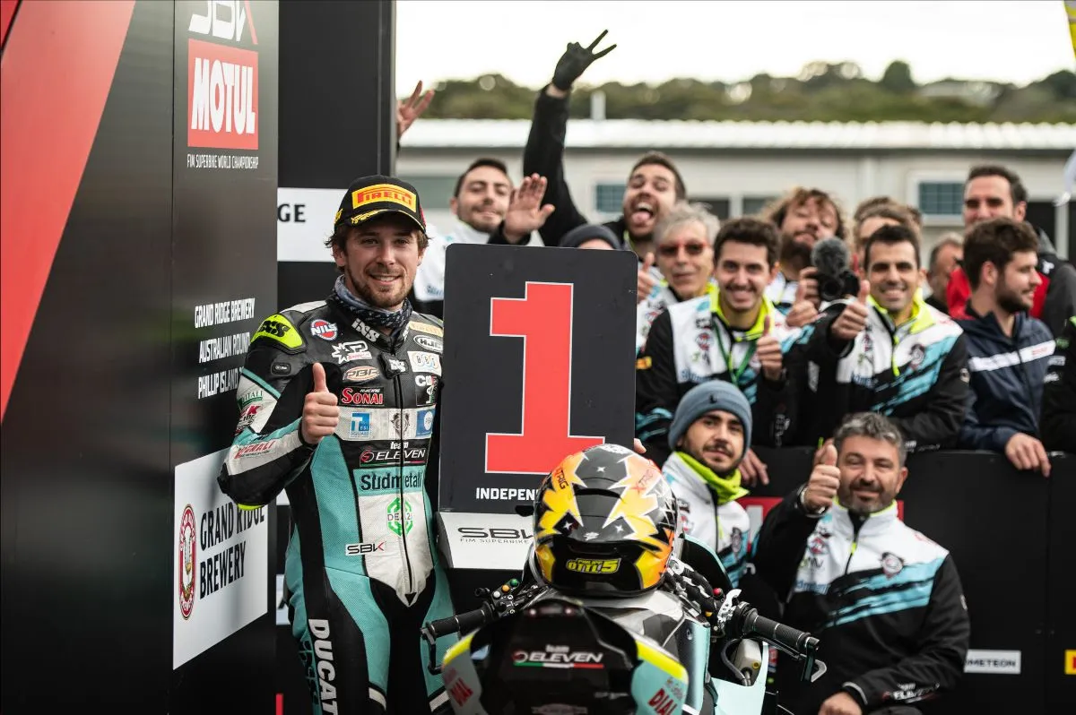 philipp oettl superbike 1