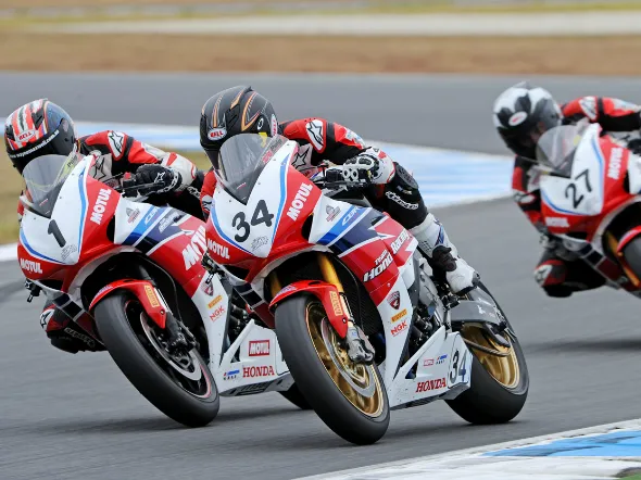 phillip island championship 2014 round 1