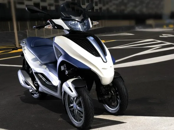 piaggio mp3 yourban lt 2