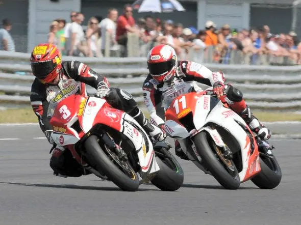 pirelli national superstock 1000 championship snetterton 2013