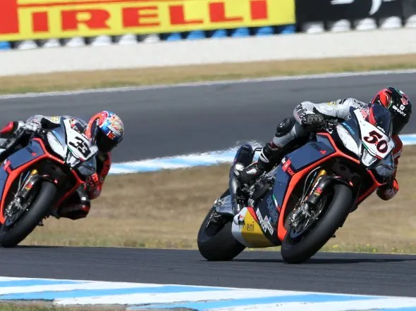 pirelli phillip island 2014 1