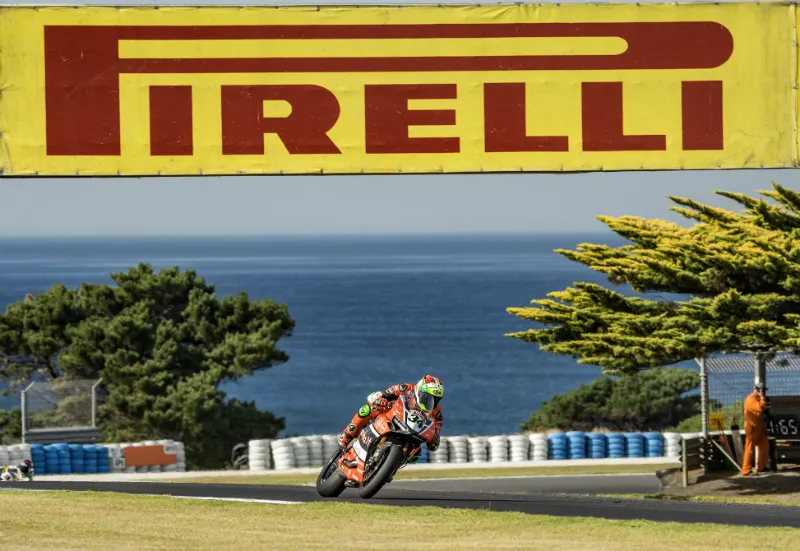 pirelli phillip island 2016 1