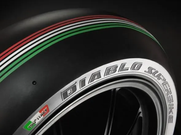 pirelli tricolore superpole sbk monza