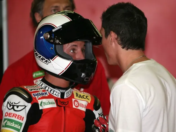 pol espargaro box bainet derbi