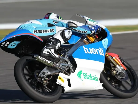 pol espargaro prove lemans 1 125cc