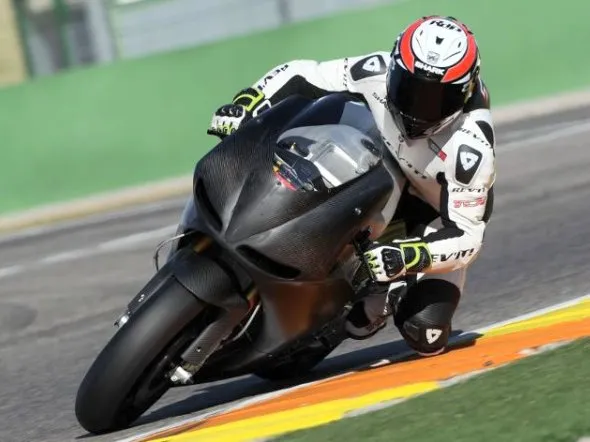 randy de puniet aprilia art crt