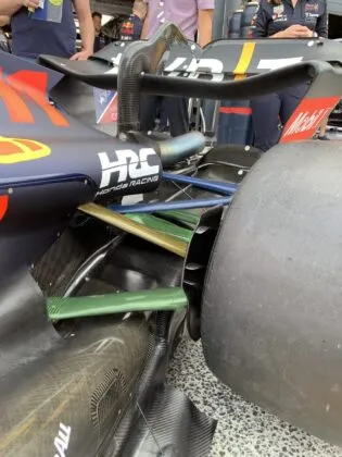 red bull rear suspesion 315x420 1