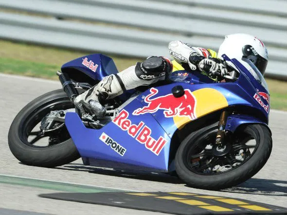 red bull road to rookies cup 2013