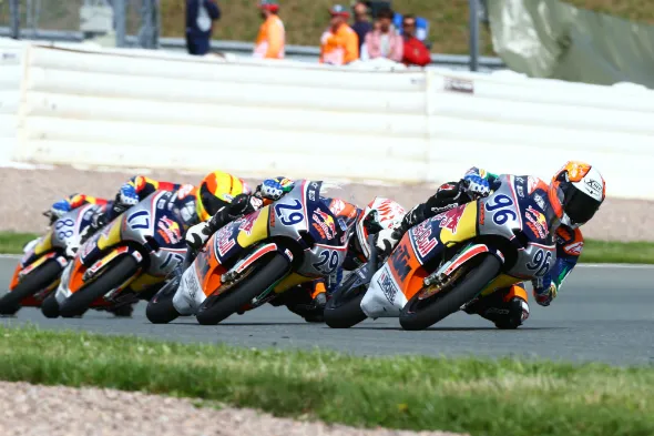 red bull rookies cup sachsenring race2 2